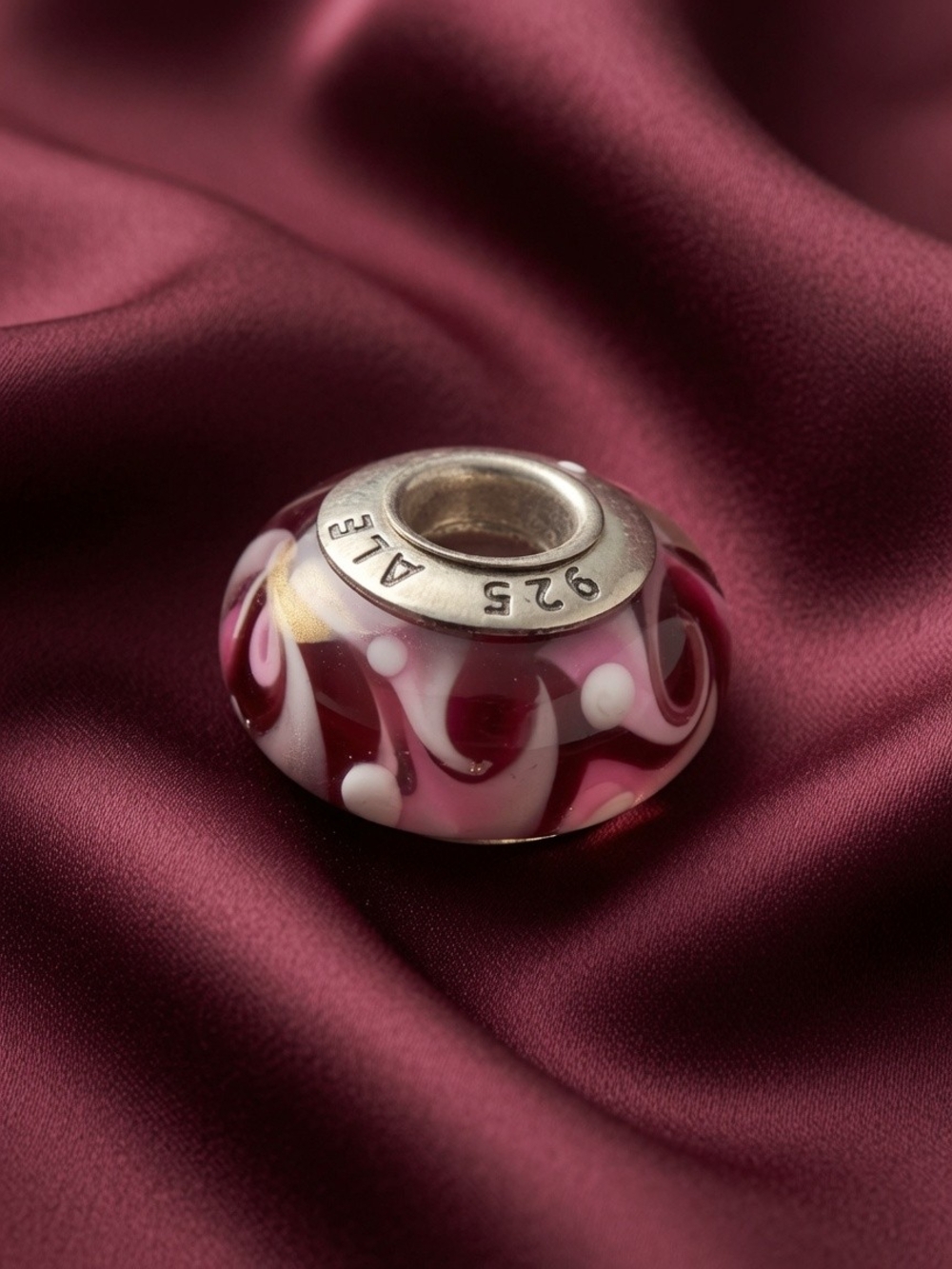 💖 Genuine Pandora Murano Glass Charm – Deep Burgundy  . Thaïlande